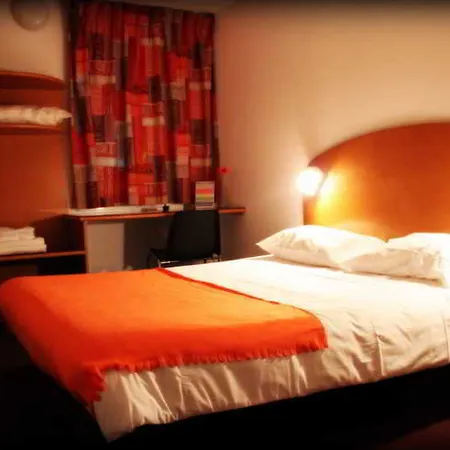 Quick Palace Mondeville Hotel Caen